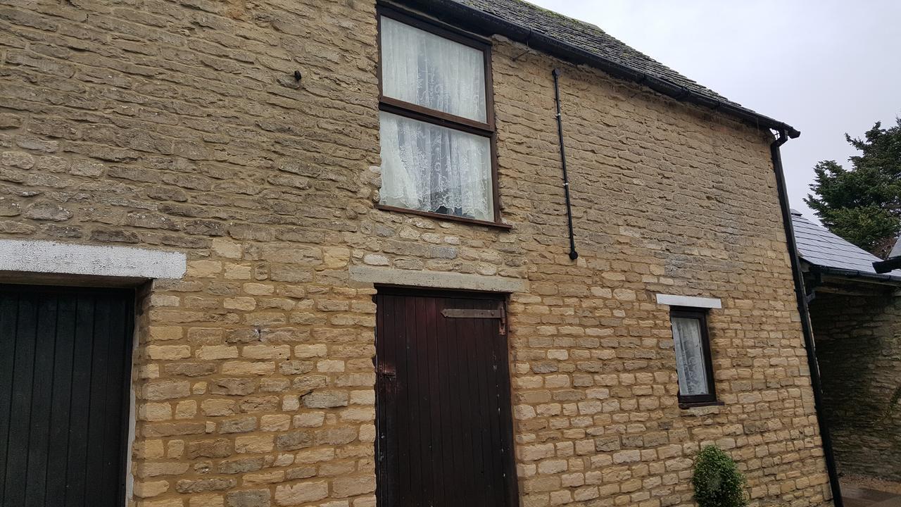 The Clanfield Tavern מראה חיצוני תמונה